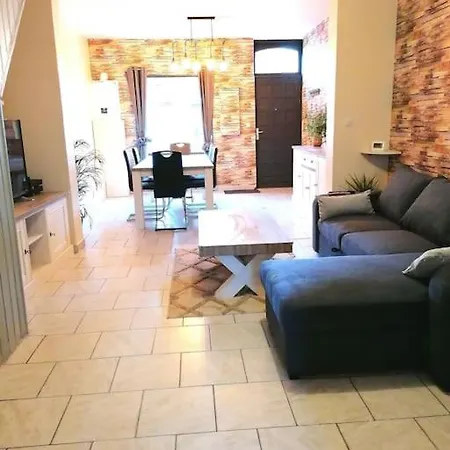 Le Temps D'une Pause 펜션 Lillers